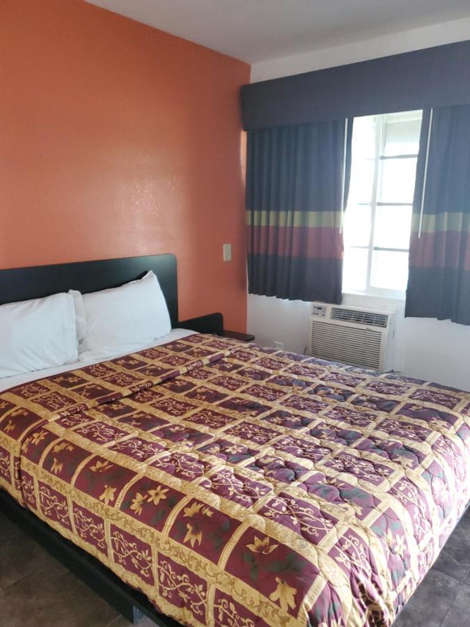 High Desert Inn Hesperia Esterno foto